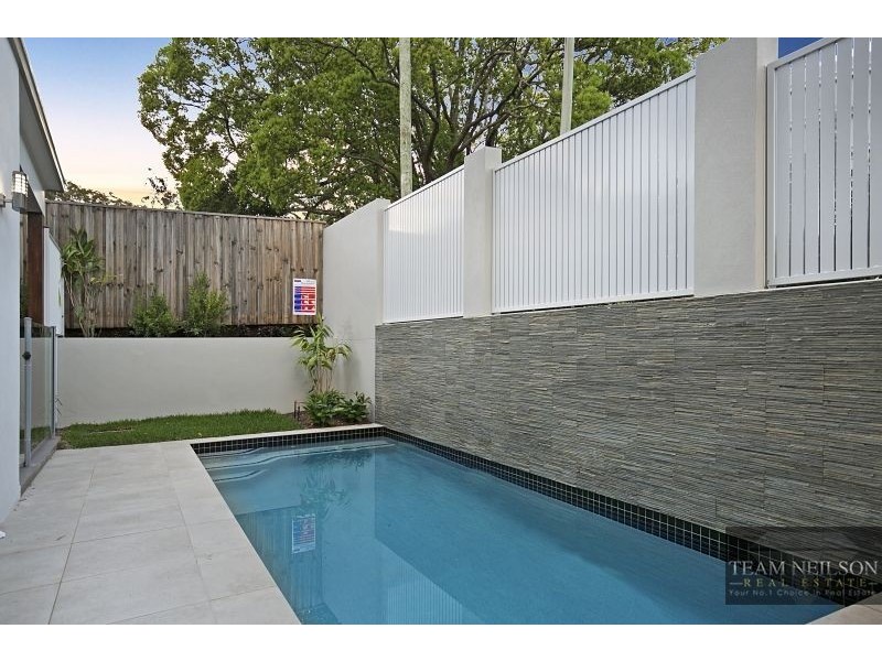16-18 Bainbridge Street, Ormiston QLD 4160