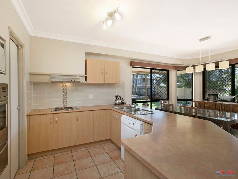 4 Balsa Court, Victoria Point QLD 4165