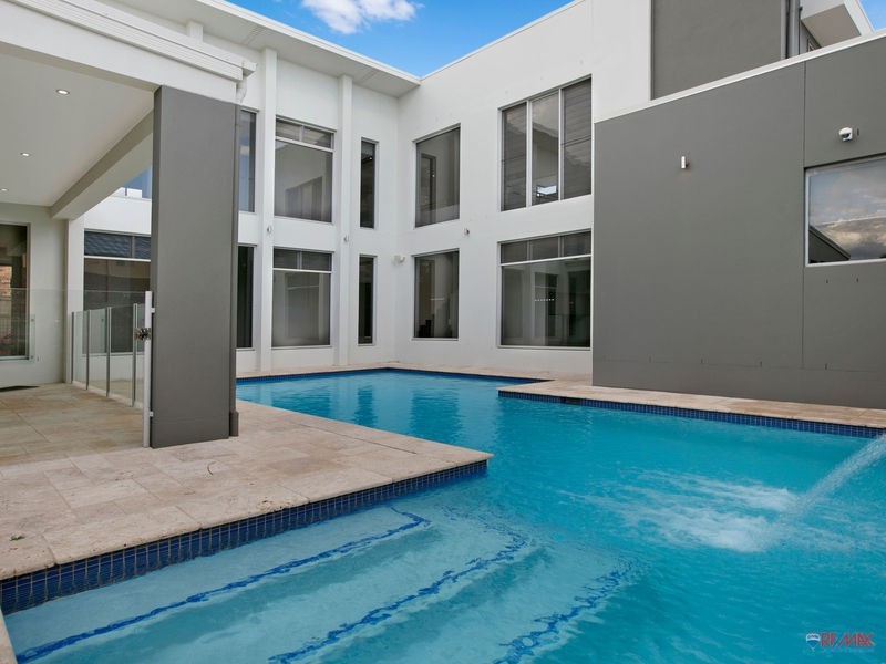 95 Thornlands Road, Thornlands QLD 4164