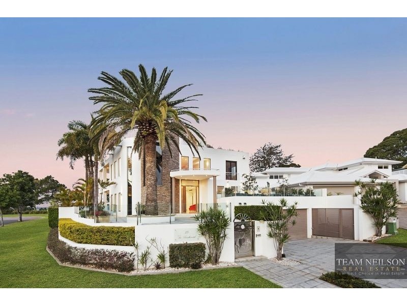 28 The Boulevard, Redland Bay QLD 4165