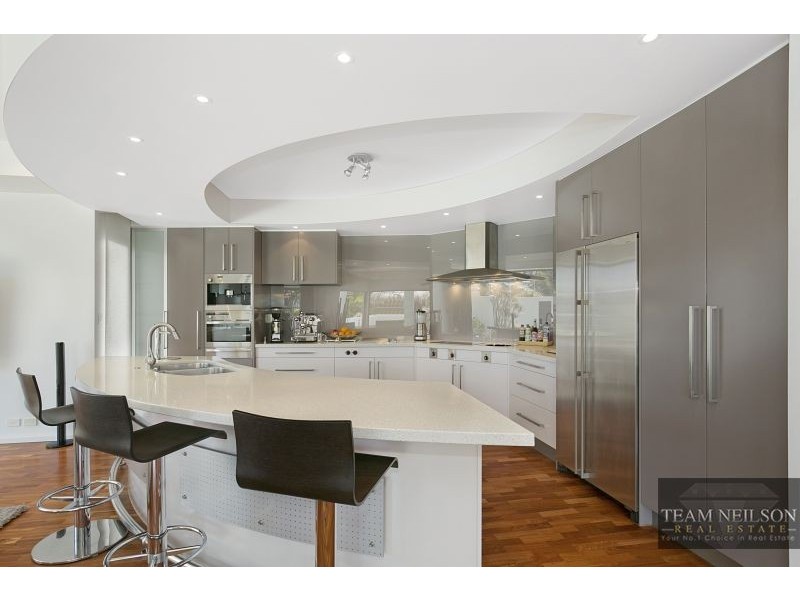 28 The Boulevard, Redland Bay QLD 4165