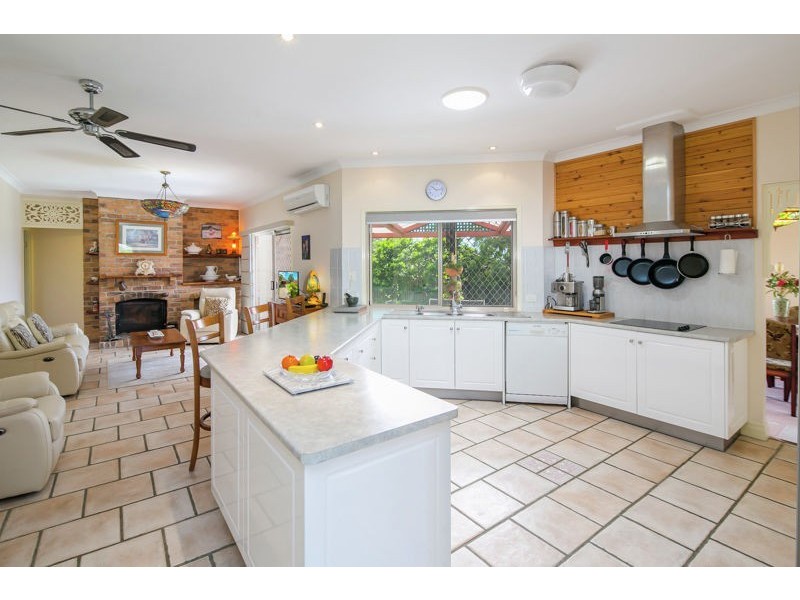 2 BRYANT COURT, Alexandra Hills QLD 4161
