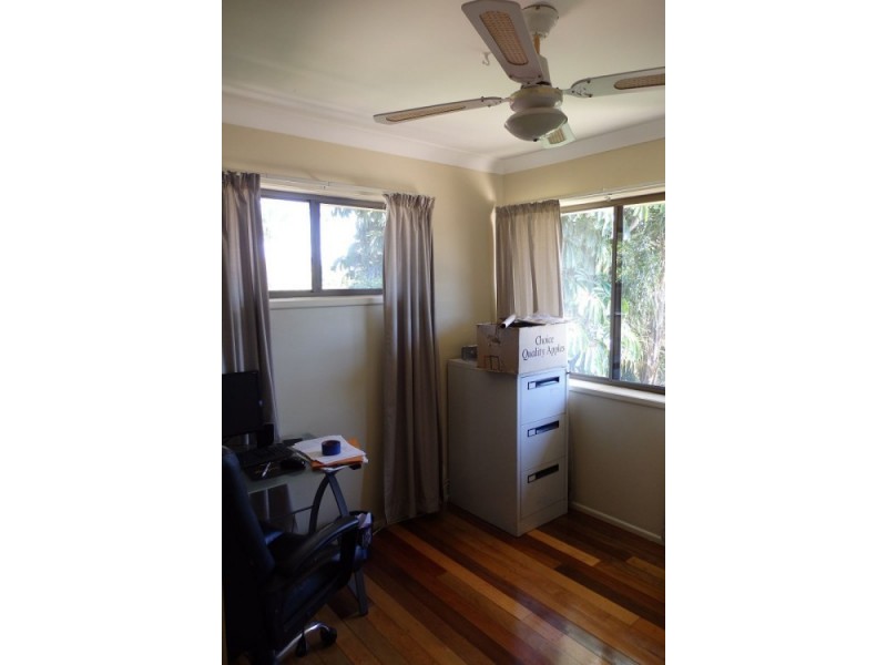 34 Waratah Avenue, Victoria Point QLD 4165