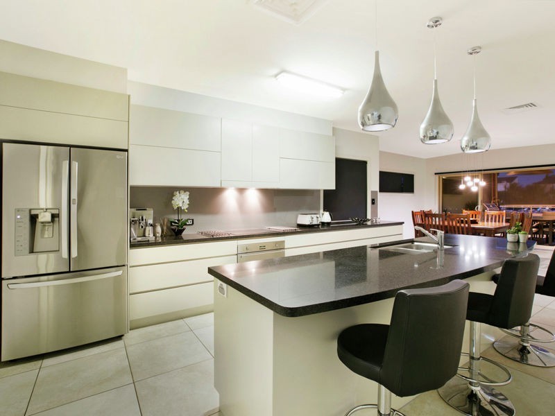 41A Compass Court, Raby Bay QLD 4163