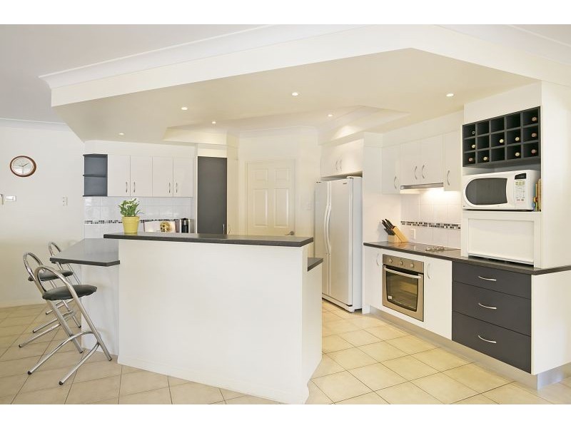 11 Jane Court, Cleveland QLD 4163