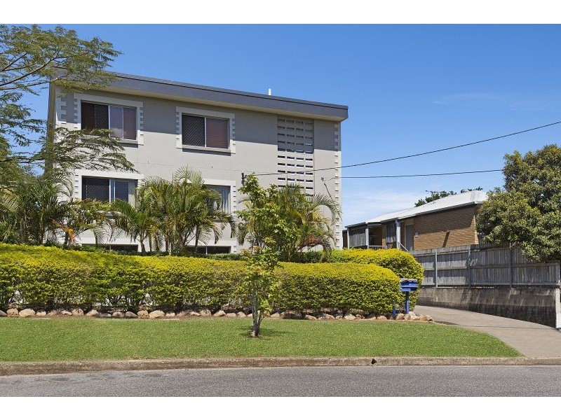 2/47 Rolle Street, Holland Park West QLD 4121