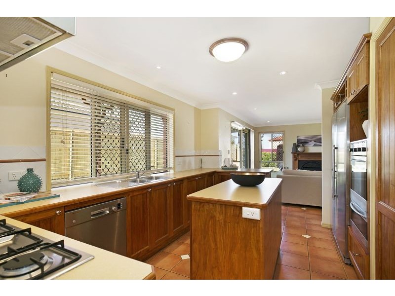 31 Hayman Street, Redland Bay QLD 4165