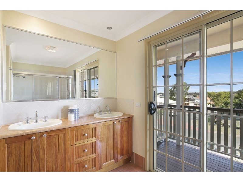 31 Hayman Street, Redland Bay QLD 4165