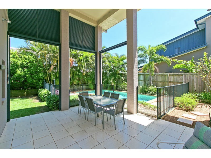 3 Fleay Street, Redland Bay QLD 4165