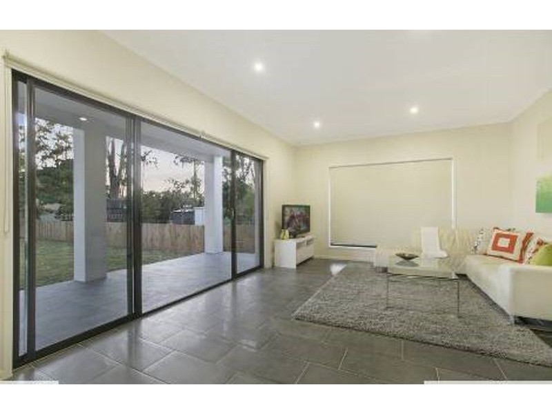 152 Mooroondu Road, Thorneside QLD 4158