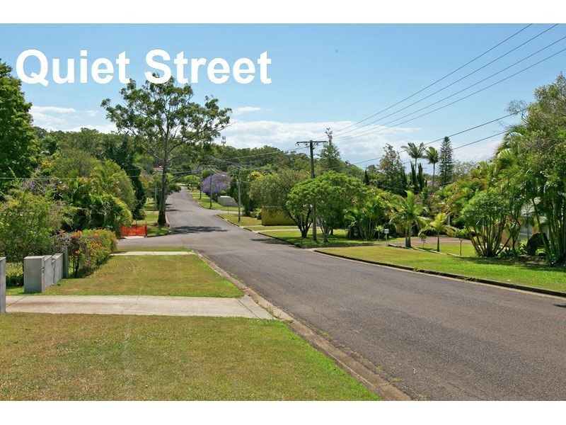 25 Sandpiper Street, Wellington Point QLD 4160