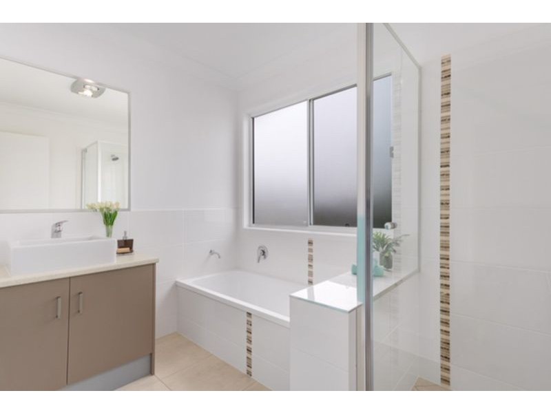 Unit 1 33 Barron Road, Birkdale QLD 4159