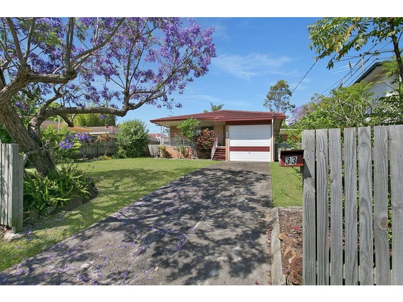 33 Crown Road, Alexandra Hills QLD 4161