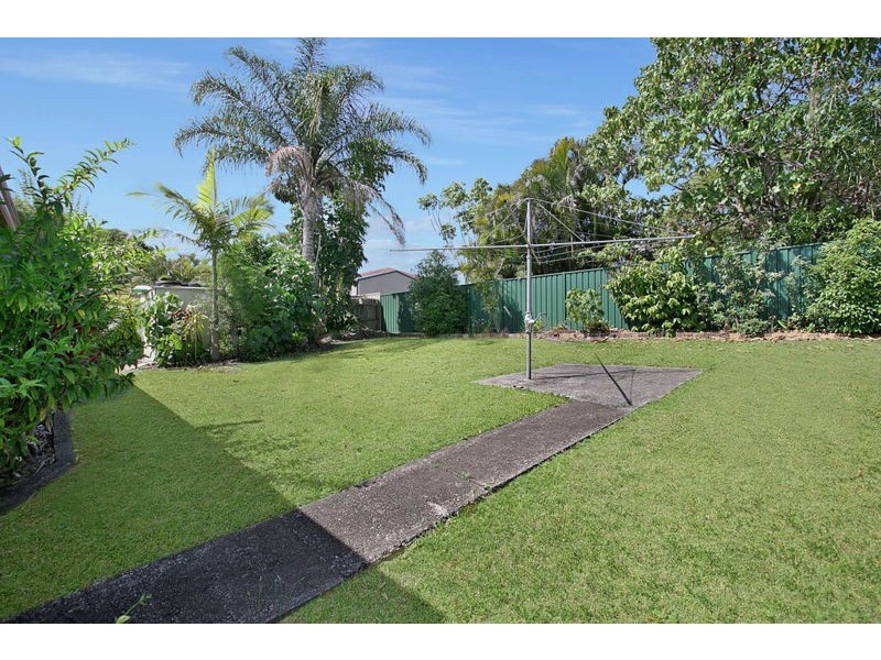 33 Crown Road, Alexandra Hills QLD 4161
