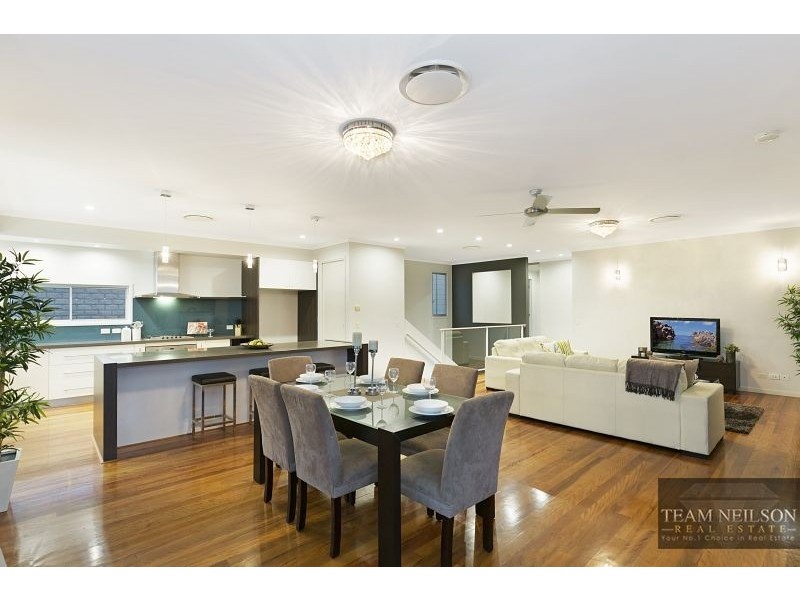 107 Habitat Drive, Redland Bay QLD 4165