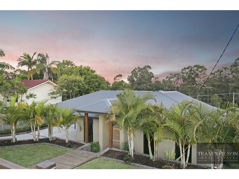 33 Spoonbill Street, Birkdale QLD 4159