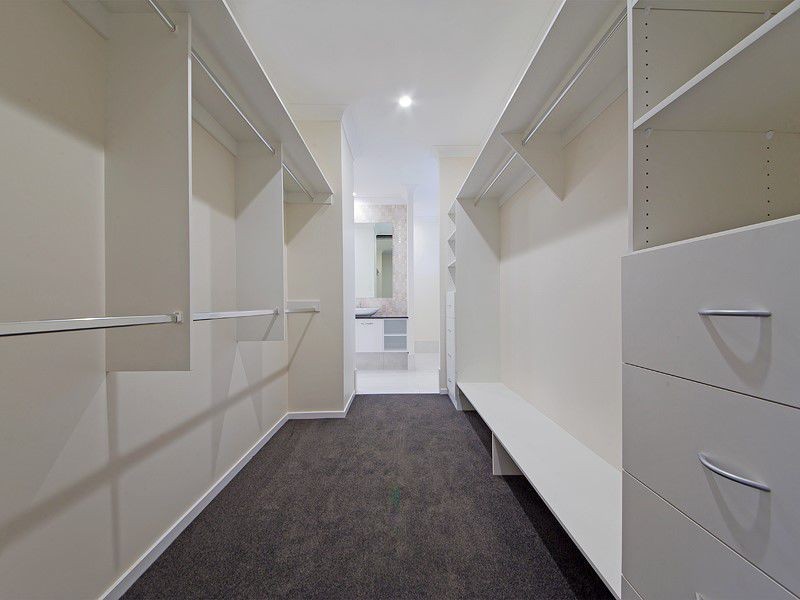 92 Oakland Avenue, Redland Bay QLD 4165