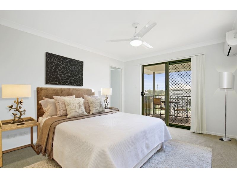 95 Bankswood Drive, Redland Bay QLD 4165