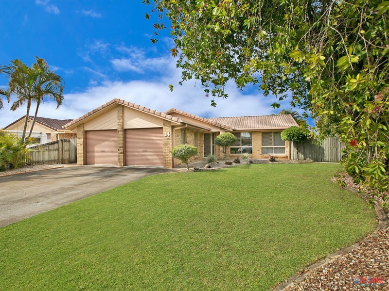 14 Pin Oak Crescent, Victoria Point QLD 4165
