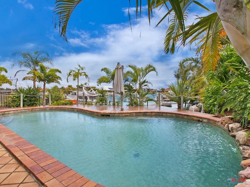 22 Compass Court, Raby Bay QLD 4163