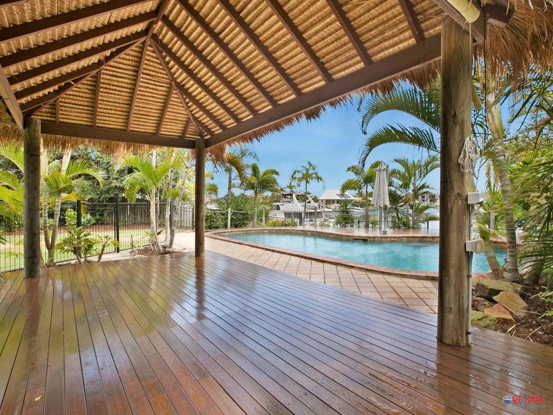 22 Compass Court, Raby Bay QLD 4163