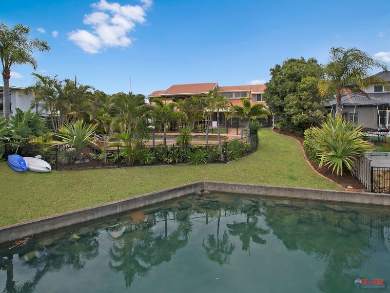 22 Compass Court, Raby Bay QLD 4163