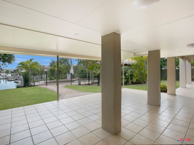 22 Compass Court, Raby Bay QLD 4163