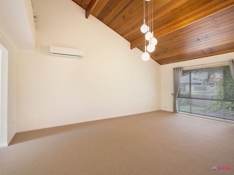 22 Compass Court, Raby Bay QLD 4163