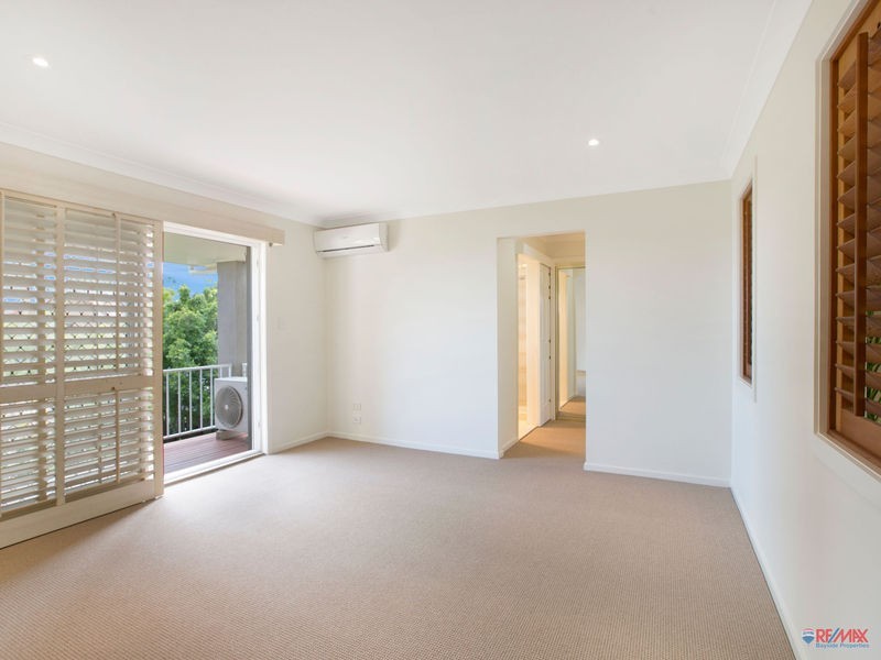 22 Compass Court, Raby Bay QLD 4163