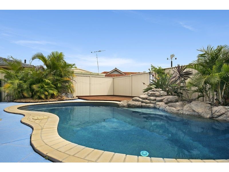 19 Adrian Street, Victoria Point QLD 4165