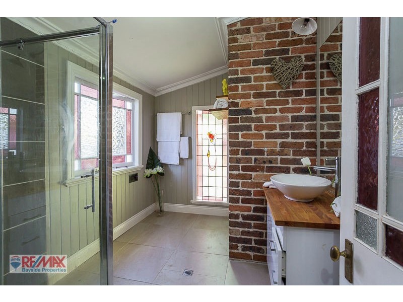 97 Birkdale Rd, Birkdale QLD 4159