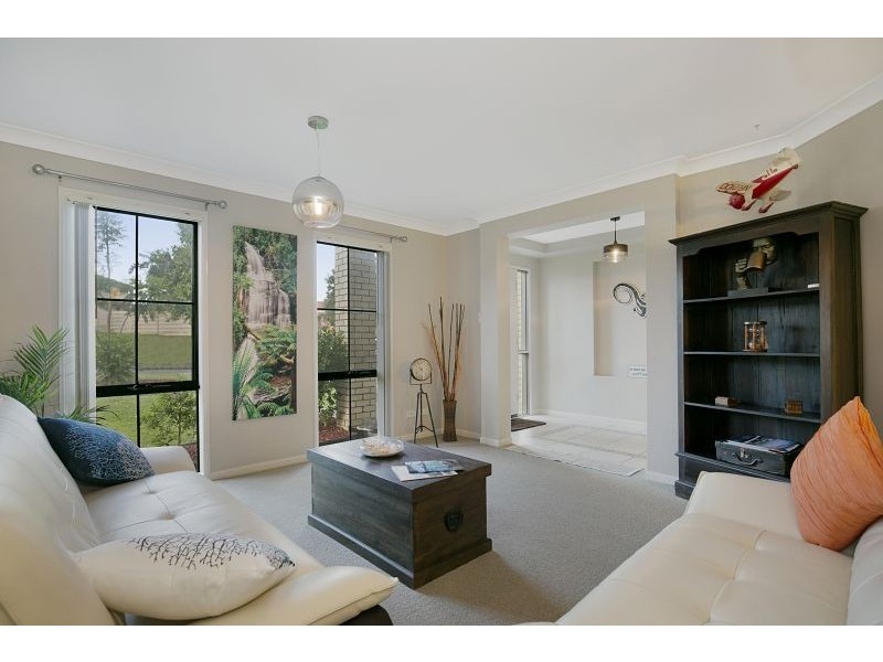 66 Ebony Crescent, Redland Bay QLD 4165