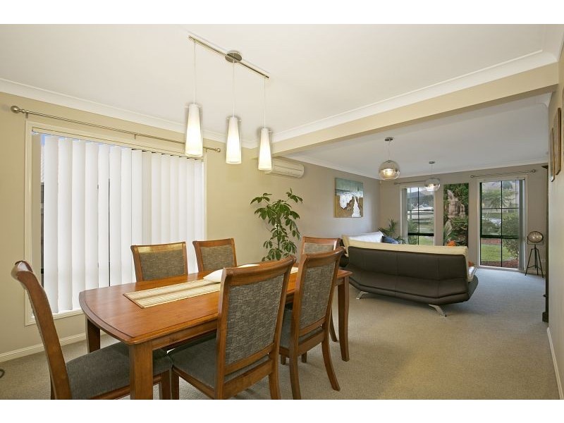 66 Ebony Crescent, Redland Bay QLD 4165