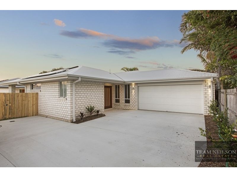 2/11 Anita St, Redland Bay QLD 4165