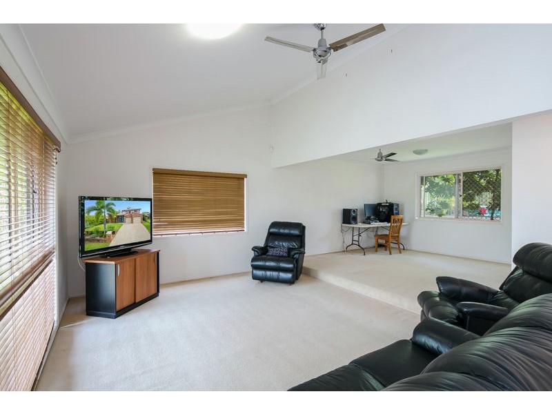 72 Windemere Rd, Alexandra Hills QLD 4161
