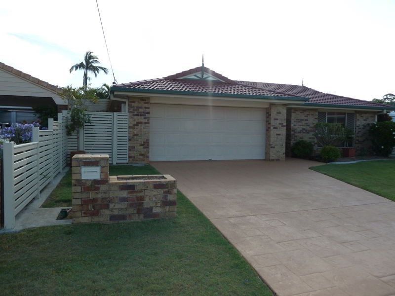 4 Crompton Court, Victoria Point QLD 4165