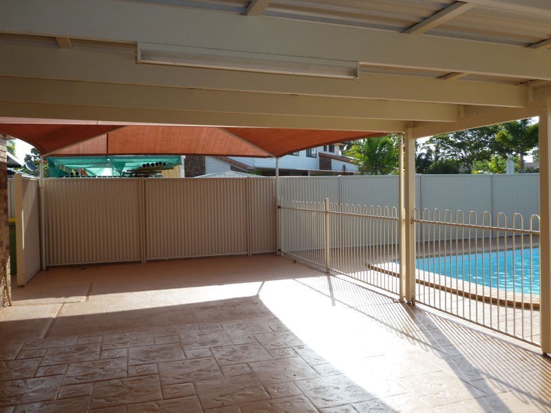 4 Crompton Court, Victoria Point QLD 4165