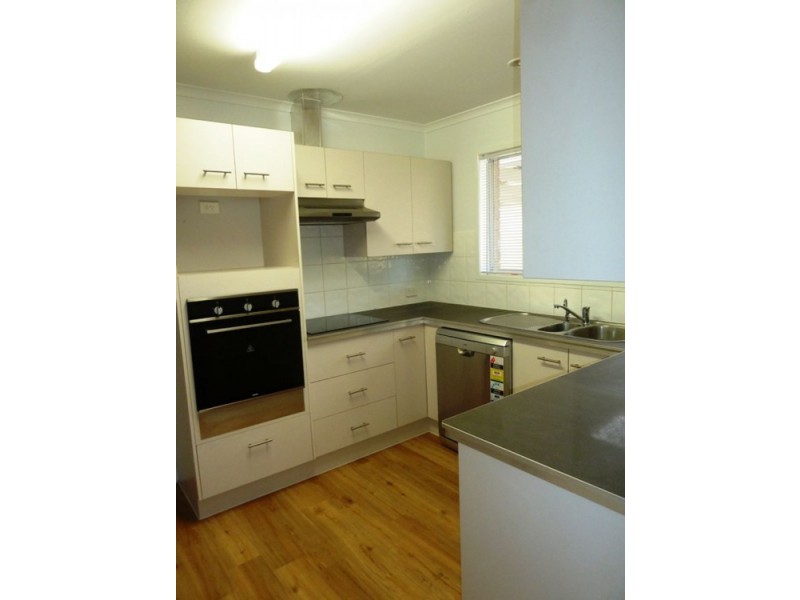 40 McWilliam Street, Redland Bay QLD 4165