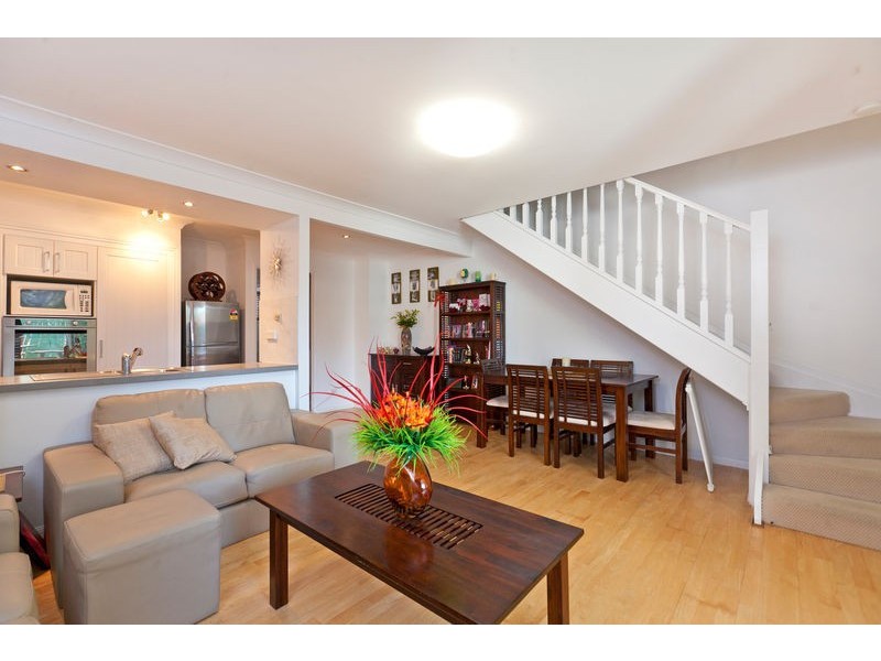 UNIT 90 14 KENSINGTON PLACE, Birkdale QLD 4159