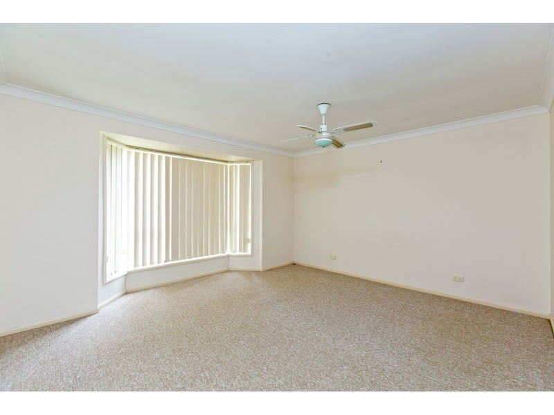 37 Pinelands Circuit, Redland Bay QLD 4165