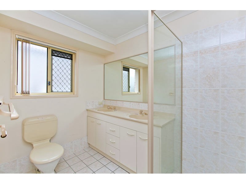 37 Pinelands Circuit, Redland Bay QLD 4165