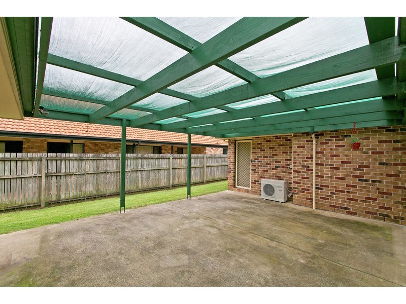 37 Pinelands Circuit, Redland Bay QLD 4165