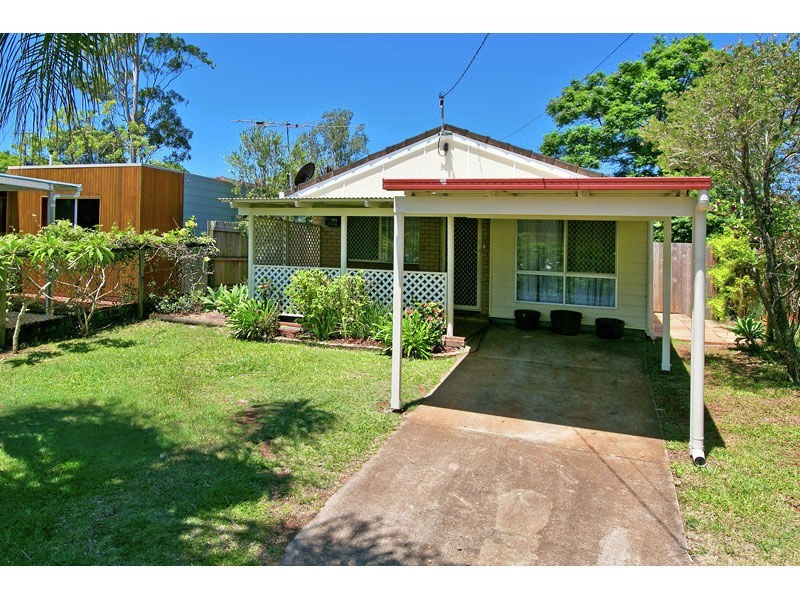 124 Cane Street, Redland Bay QLD 4165