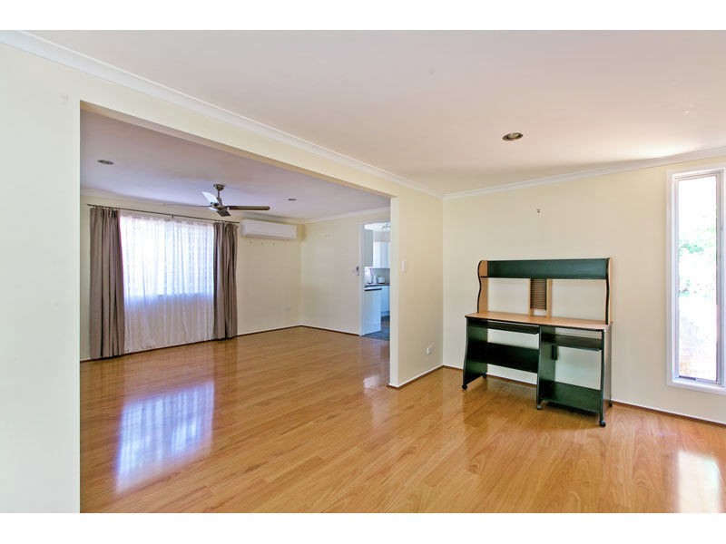 124 Cane Street, Redland Bay QLD 4165