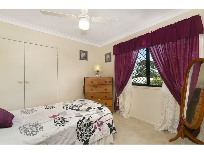 21 Ebony Crescent, Redland Bay QLD 4165