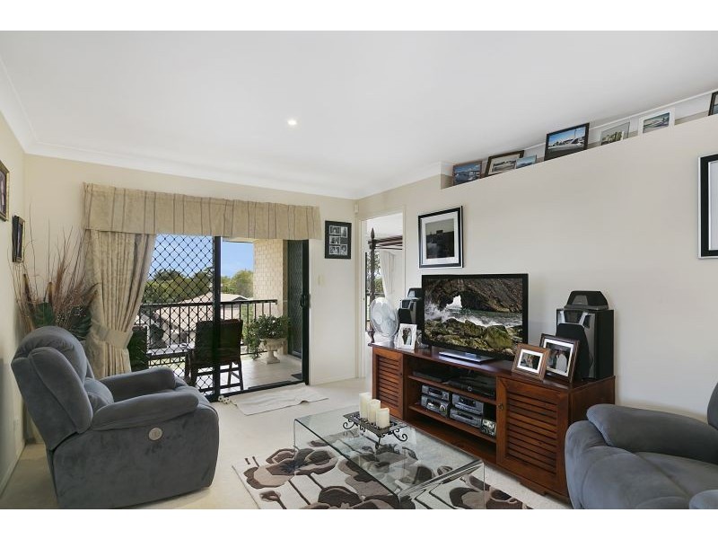 21 Ebony Crescent, Redland Bay QLD 4165
