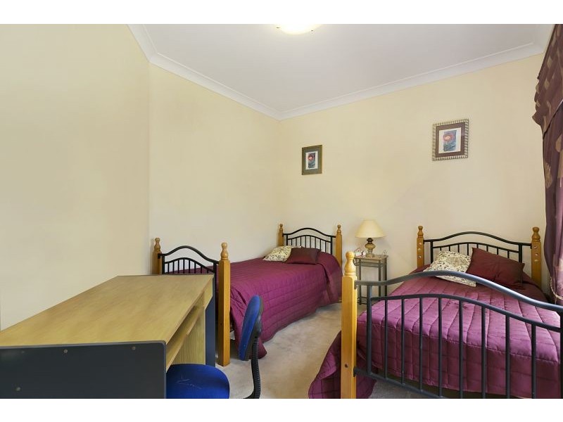 21 Ebony Crescent, Redland Bay QLD 4165