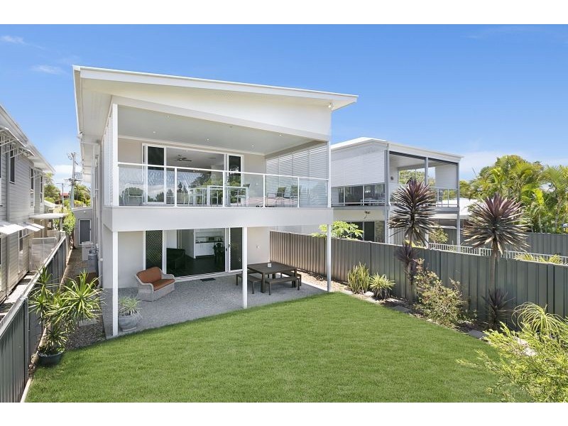 135 Passage St, Cleveland QLD 4163