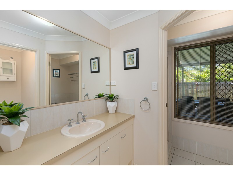 20 St Lukes Ct, Capalaba QLD 4157