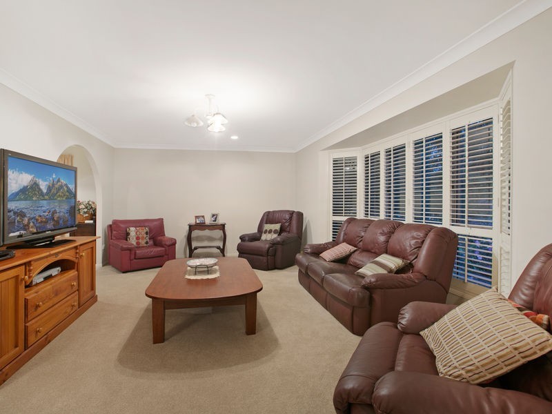 18 Drake Street, Wellington Point QLD 4160